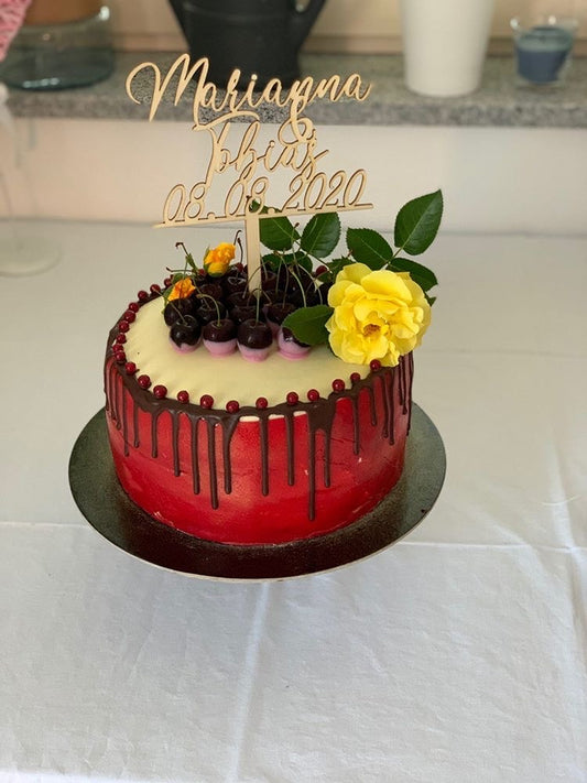 Tortentopper mit Namen und Datum - Timos holzWerkstatt