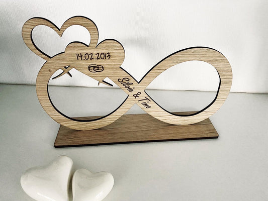 Großes Unendlichkeitszeichen aus edlem Eichenholzfurnier - TE Designz / Timos holzWerkstatt