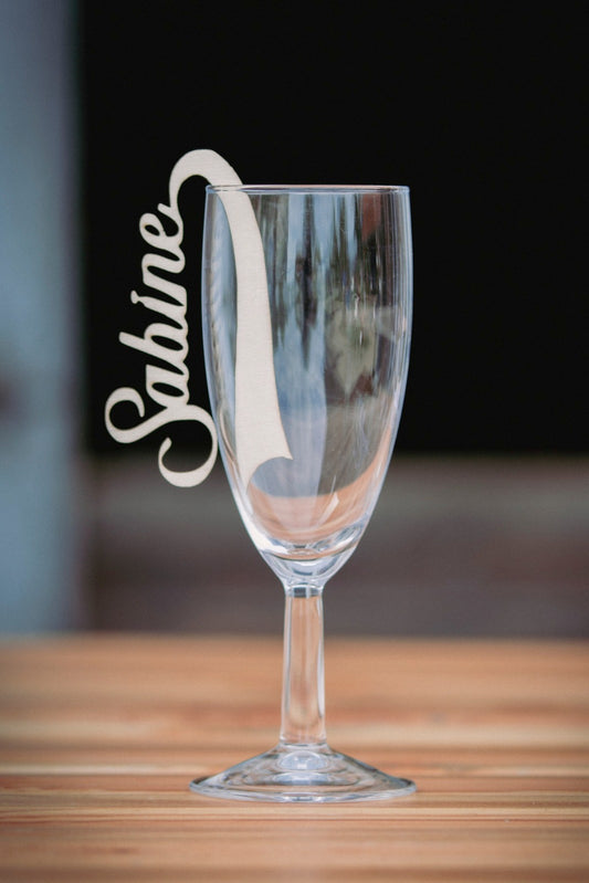 Platzhalter zum Einhängen am Glas - TE Designz / Timos holzWerkstatt