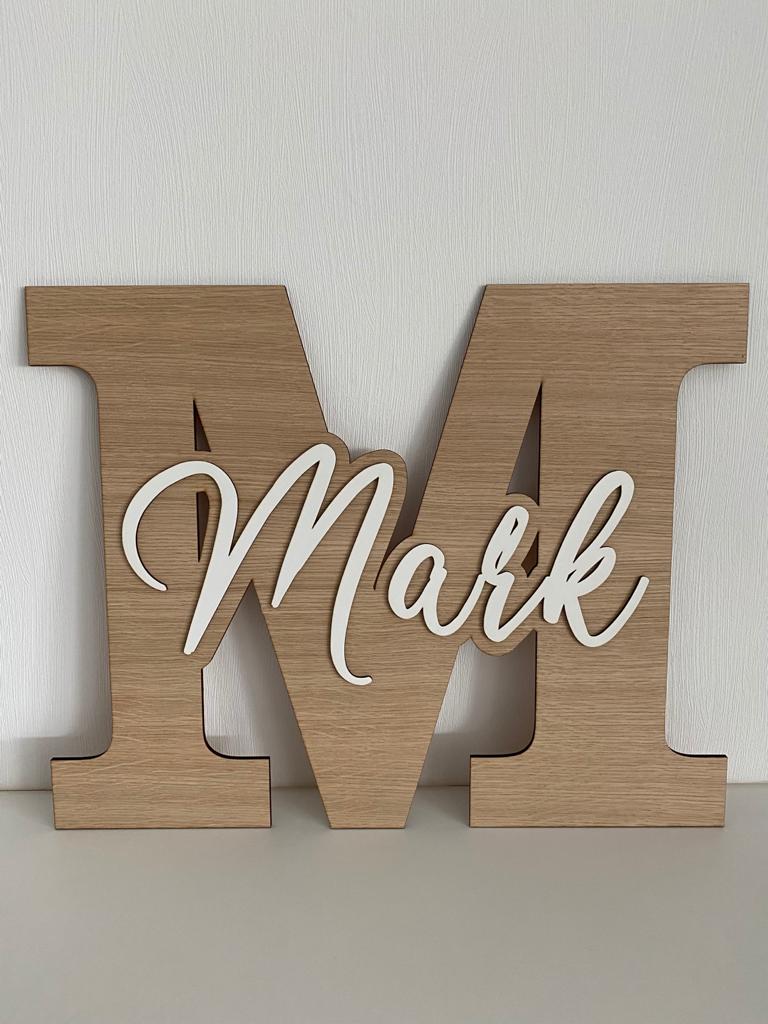 Türschild Namen aus edlem Eichenfurnier - TE Designz / Timos holzWerkstatt