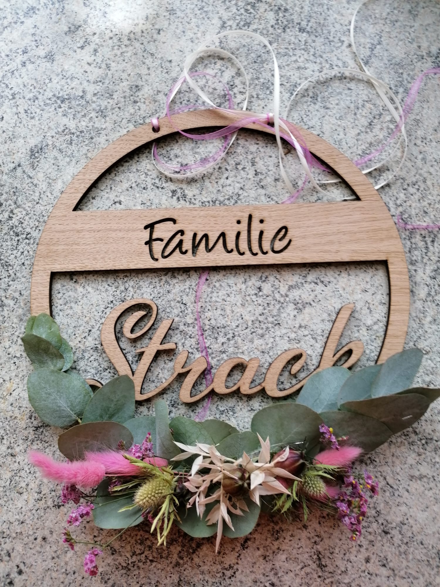 Loop mit Familiennamen - TE Designz / Timos holzWerkstatt